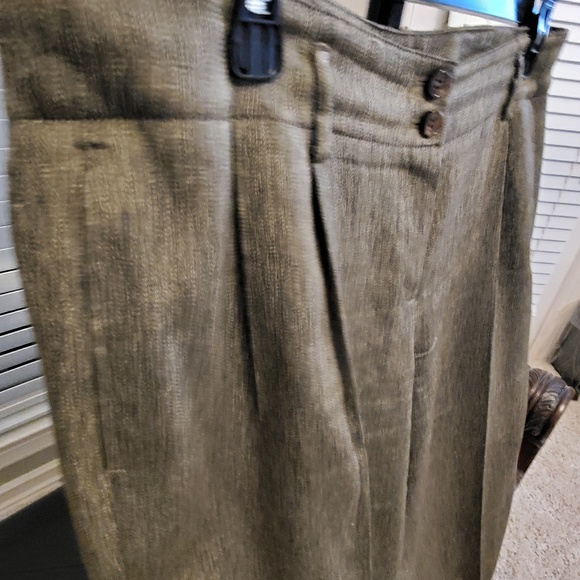 Pant Suit - Picture 5 of 6